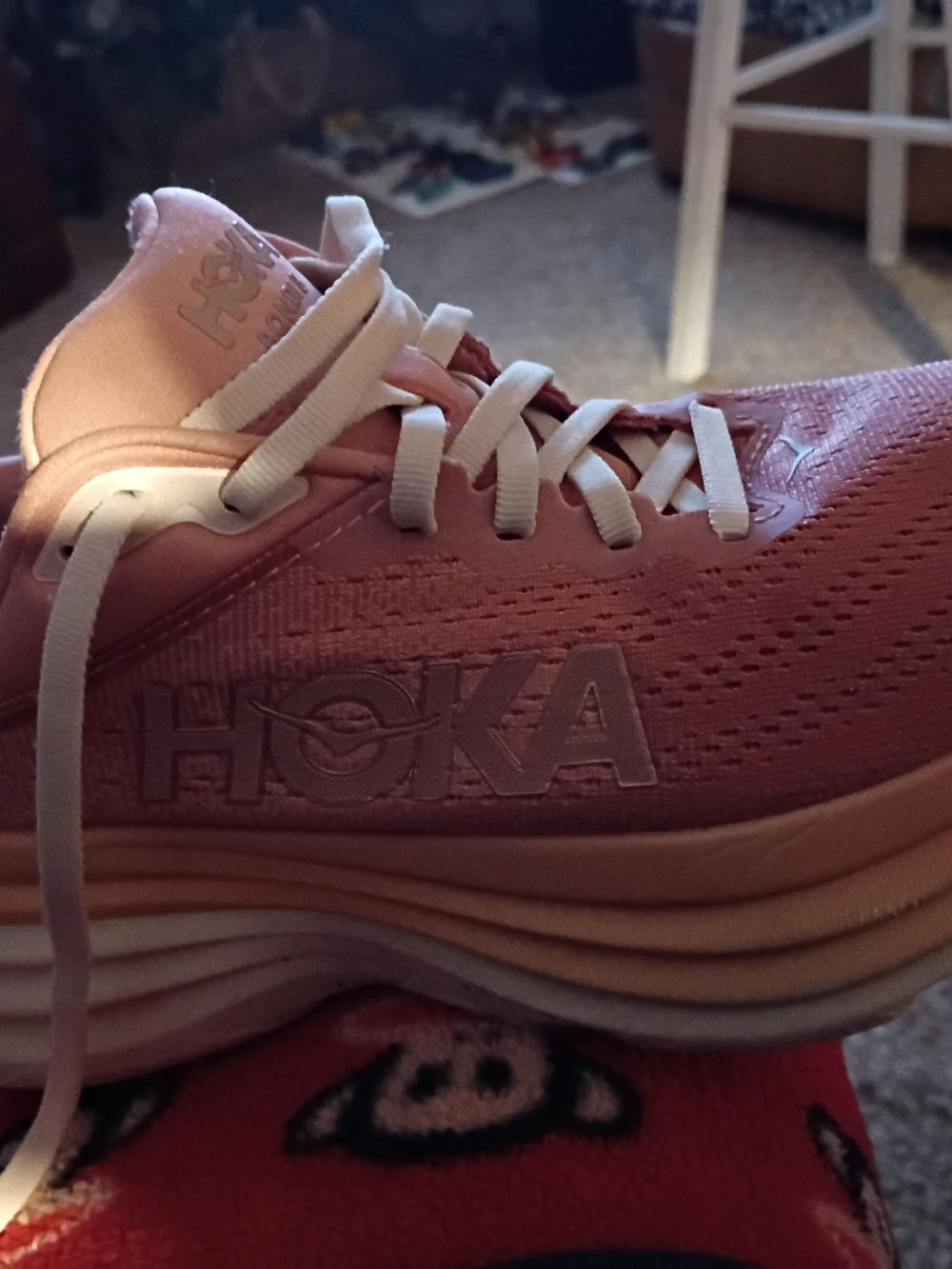 HOKA ONE ONE BONDI Size 8 Hoka Bondi Peach Sneakers Running Walking Comfort